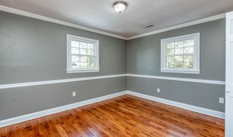 144 Mountain View Dr, Abingdon, VA 24211