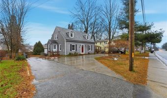 252 S Main St, Coventry, RI 02816