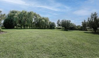 10228 BAYSIDE Dr, Dover, DE 19901