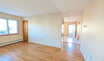 24 Hoyt St 2, Danbury, CT 06810