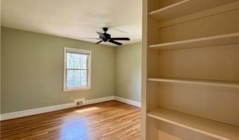270 Riverhill Dr, Athens, GA 30606