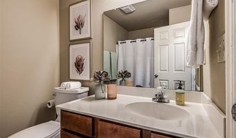 2006 W Greenleaf Ct, Bartlesville, OK 74006