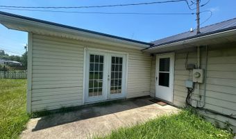 1524 Green Valley Dr, Ashland, KY 41102