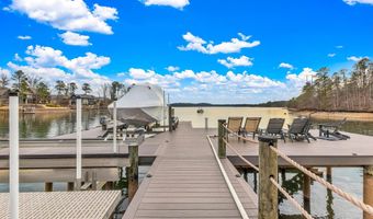 114 Sailors Pt, Alexander City, AL 35010