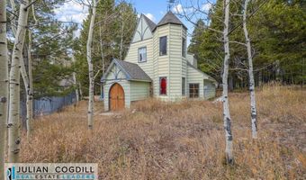 9267 Red Creek Rd, Casper, WY 82604