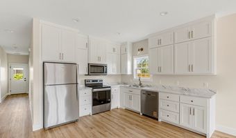 260 CENTRAL St, Baxley, GA 31513
