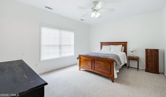 54 Tuscarora Ave, Beaufort, SC 29907