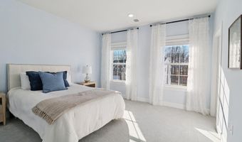 908 MIDBROOK Ln, Bowie, MD 20716