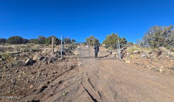 9938 W Gleed Station Rd, Ash Fork, AZ 86320