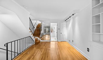 2420 I St NW, Washington, DC 20037