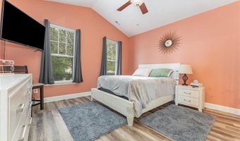 197 Parkview Ln, Advance, NC 27006