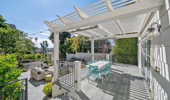 1121 BAY St, Alameda, CA 94501
