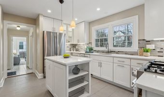 7708 BRICKYARD Rd, Potomac, MD 20854