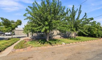10840 Cedar St, Armona, CA 93202