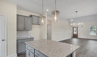 1677 Reservation Rd, Aberdeen, NC 28315