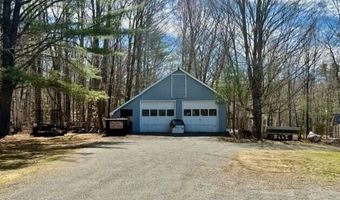 14 Lakeshore Dr, Belgrade, ME 04917