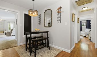 137 Edgewood Dr, Bedford, IN 47421