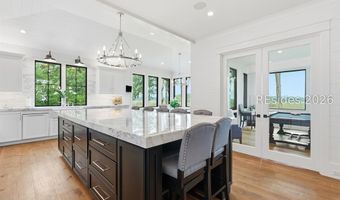 82 Plantation House Dr, Bluffton, SC 29910