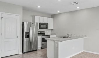 524 BURNHAM Cir, Auburndale, FL 33823