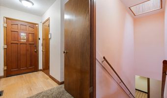 886 LINN Ave, Oregon City, OR 97045