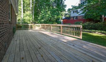 6820 COLBURN Dr, Annandale, VA 22003