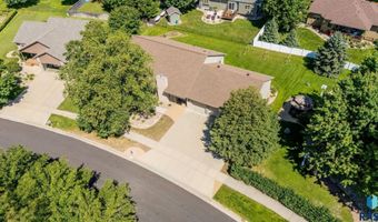 412 E Meadowlark Cir, Brandon, SD 57005