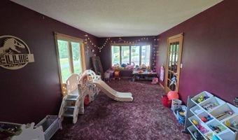 1537 270th St, Argyle, IA 52619