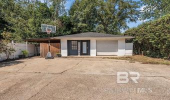 702 S Presley St, Atmore, AL 36502