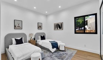6010 Lasaine Ave, Encino, CA 91316