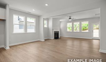 347 Queensferry Ln, Aberdeen, NC 28387