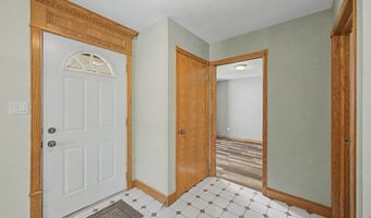 1012 8th St SE, Altoona, IA 50009