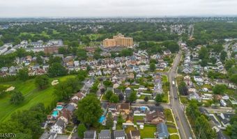 15 Stevens Rd, Belleville, NJ 07109