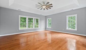 7119 BARRY Rd, Alexandria, VA 22315