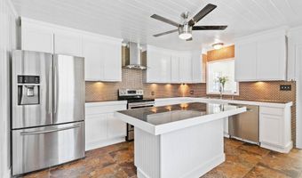 301 E Craig St, Atmore, AL 36502