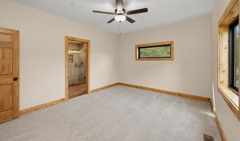150 COLLEGE HEIGHTS Ct, Accident, MD 21520