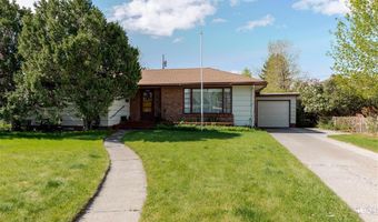 508 Circle Dr E, Cody, WY 82414