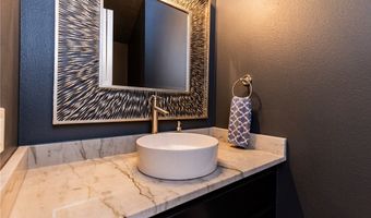 904 NW Oxford Gate, Bentonville, AR 72712