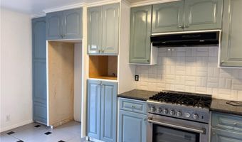 958 S Crossbow Ln 8, Anaheim, CA 92804