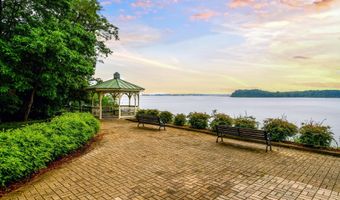 130 GREAT LAKE Dr, Annapolis, MD 21403