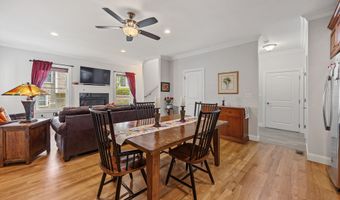 28 Brookview Cir 28, Bristol, CT 06010