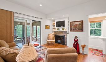 5 Peaked Hill Rd, Ashland, NH 03217
