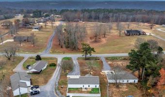 7570 Hustleville Rd, Albertville, AL 35951