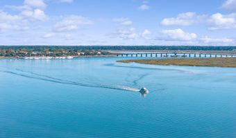 Washington Drive, Beaufort, SC 29902