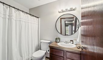 802 W Slate St, Andover, KS 67002