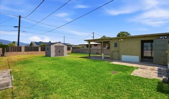 320 W Lanai St, Kahului, HI 96732