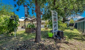 1750 Diamond St, Anderson, CA 96007