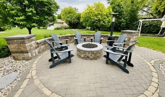 1209 NE 15th Ave, Aberdeen, SD 57401