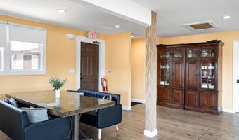 484 N DUPONT Hwy, Dover, DE 19901