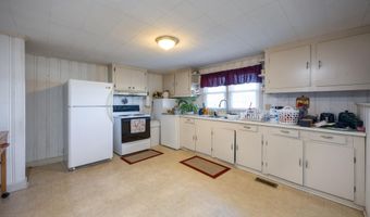 2907 Sivertsen Rd, Autryville, NC 28318