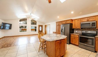 1005 Beckton Rd, Dayton, WY 82836